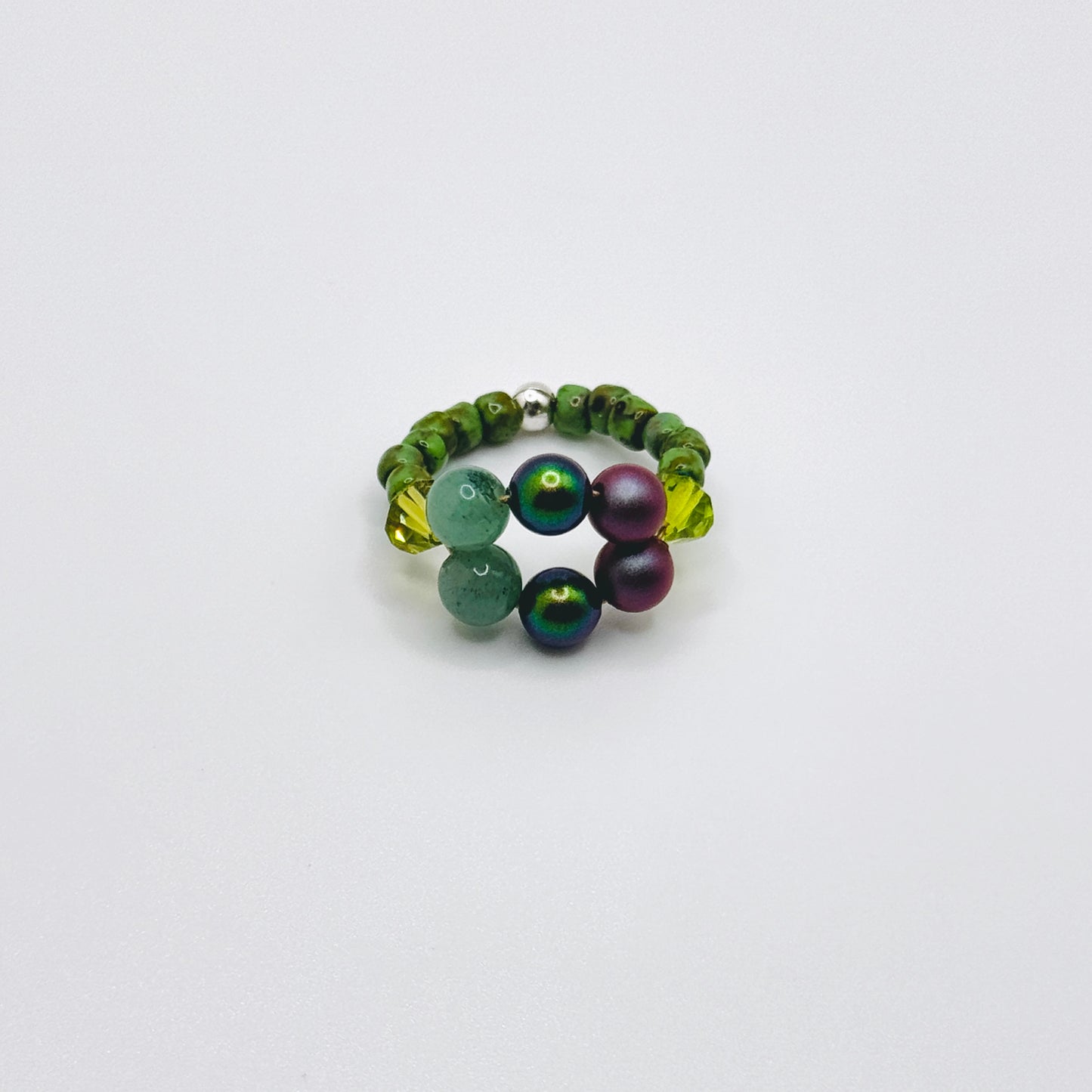Shy ring