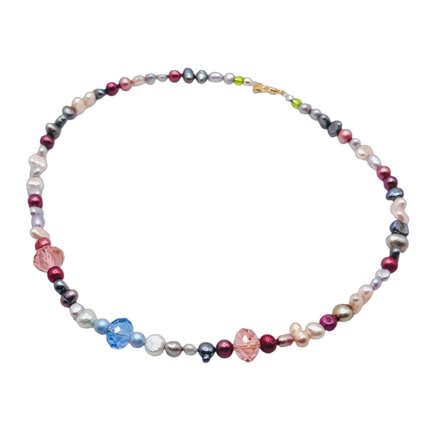 Rhea pearl necklace