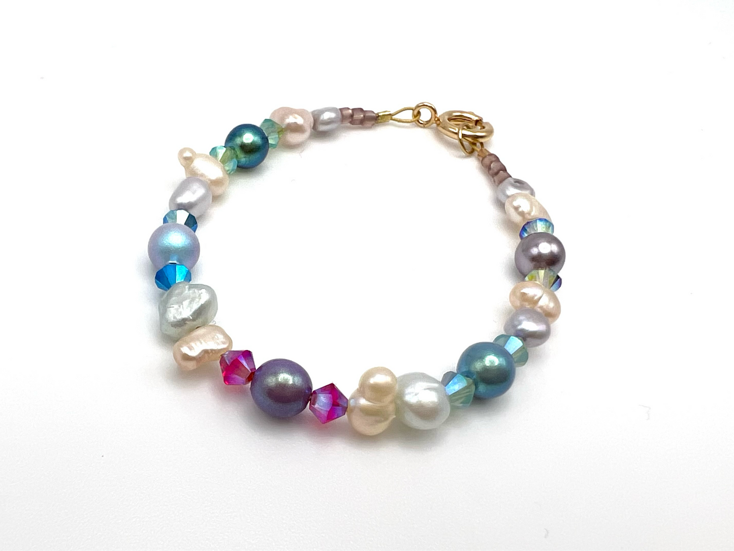 Cream garden bracelet
