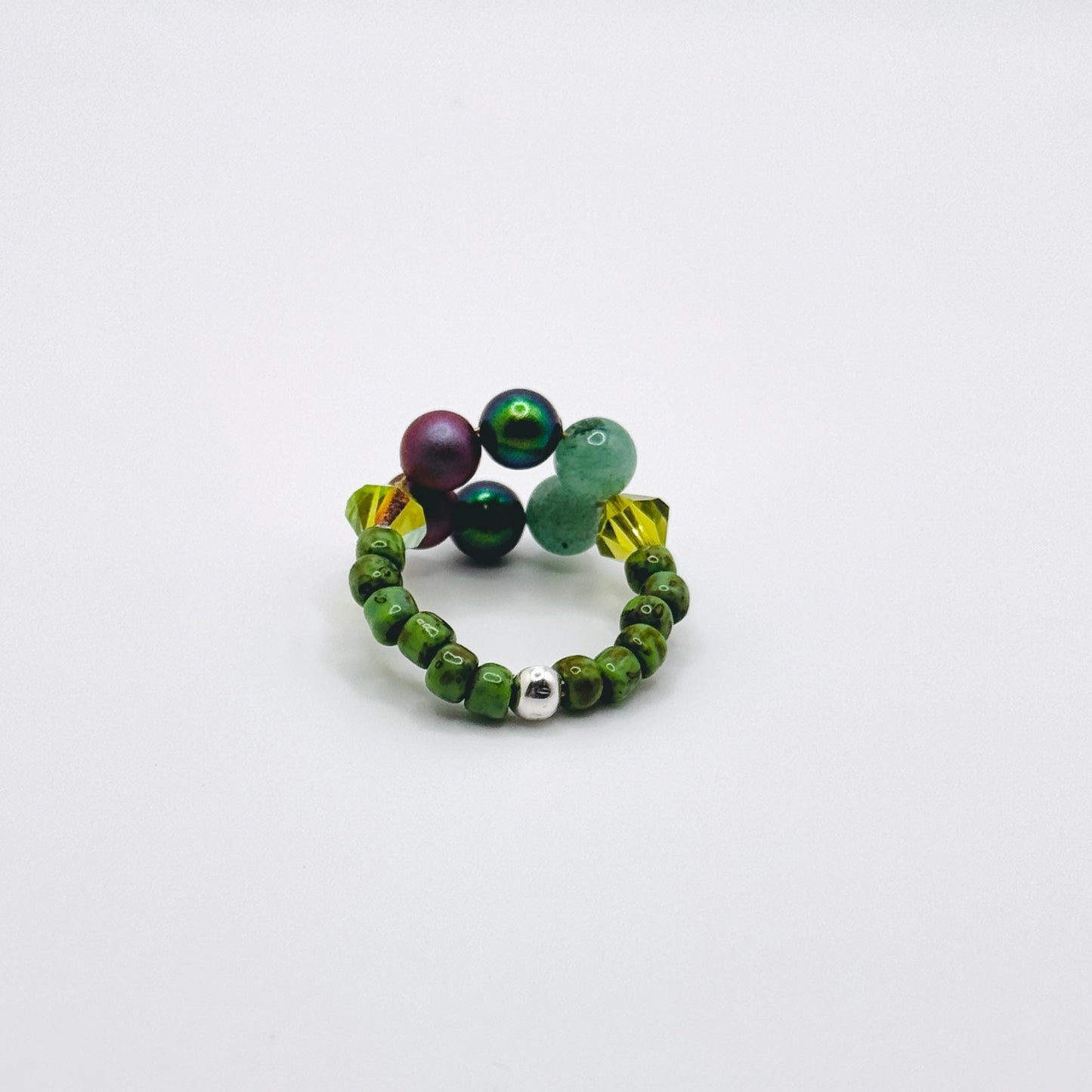 Shy ring
