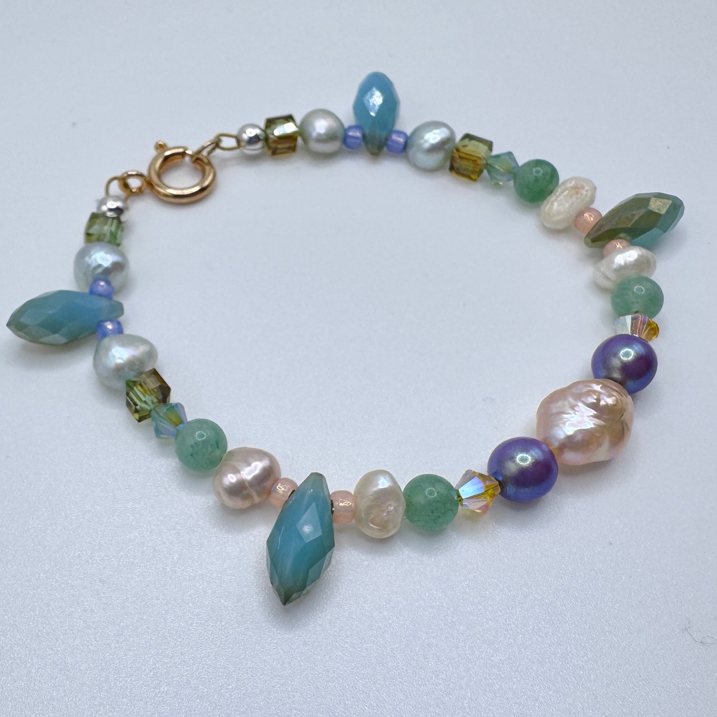 Clematis bracelet