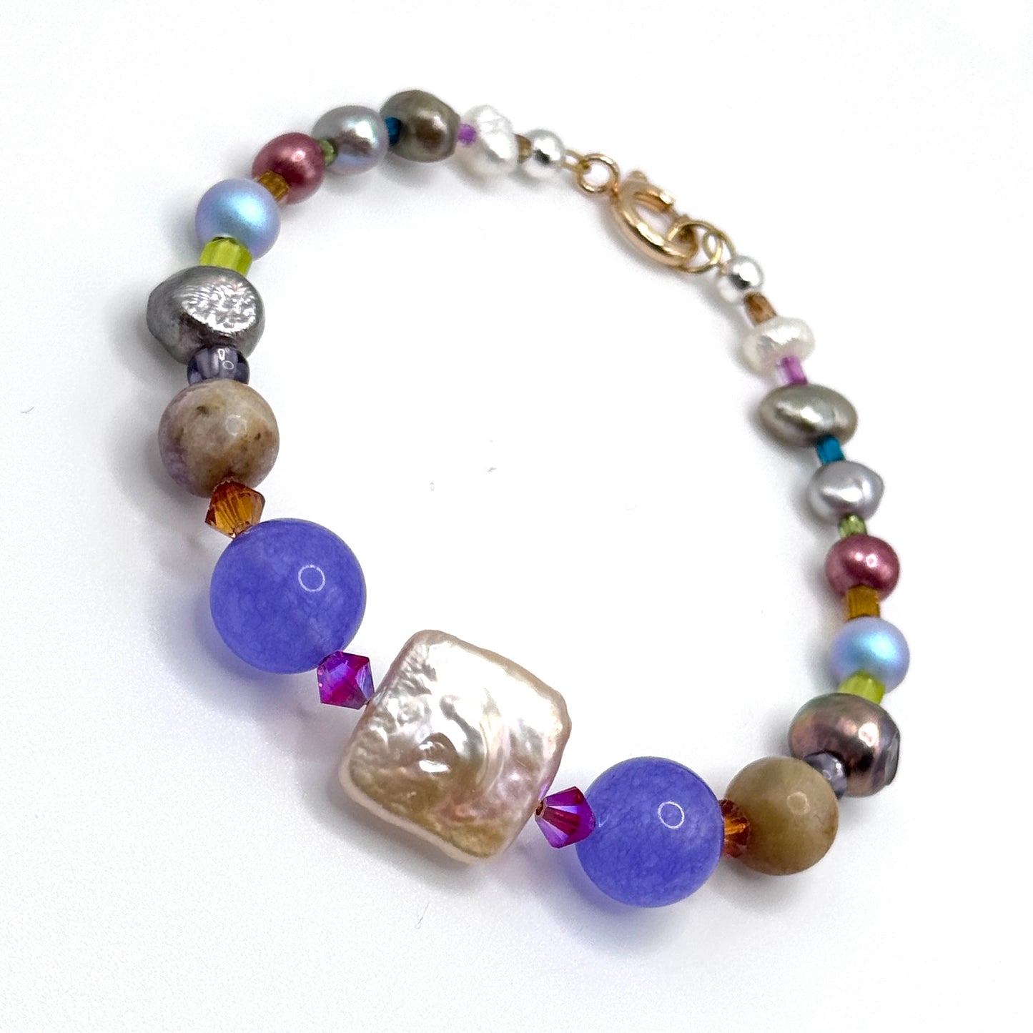 Skipping stones bracelet